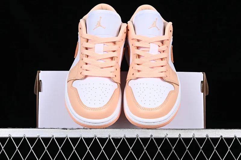 All categories Air Jordan Jordan series basketball shoes Air Jordan 1 Low G version pure original Air Jordan 1 Low AJ1 Joe 1 white orange low-top cultural leisure sports sneakers DC0774-801